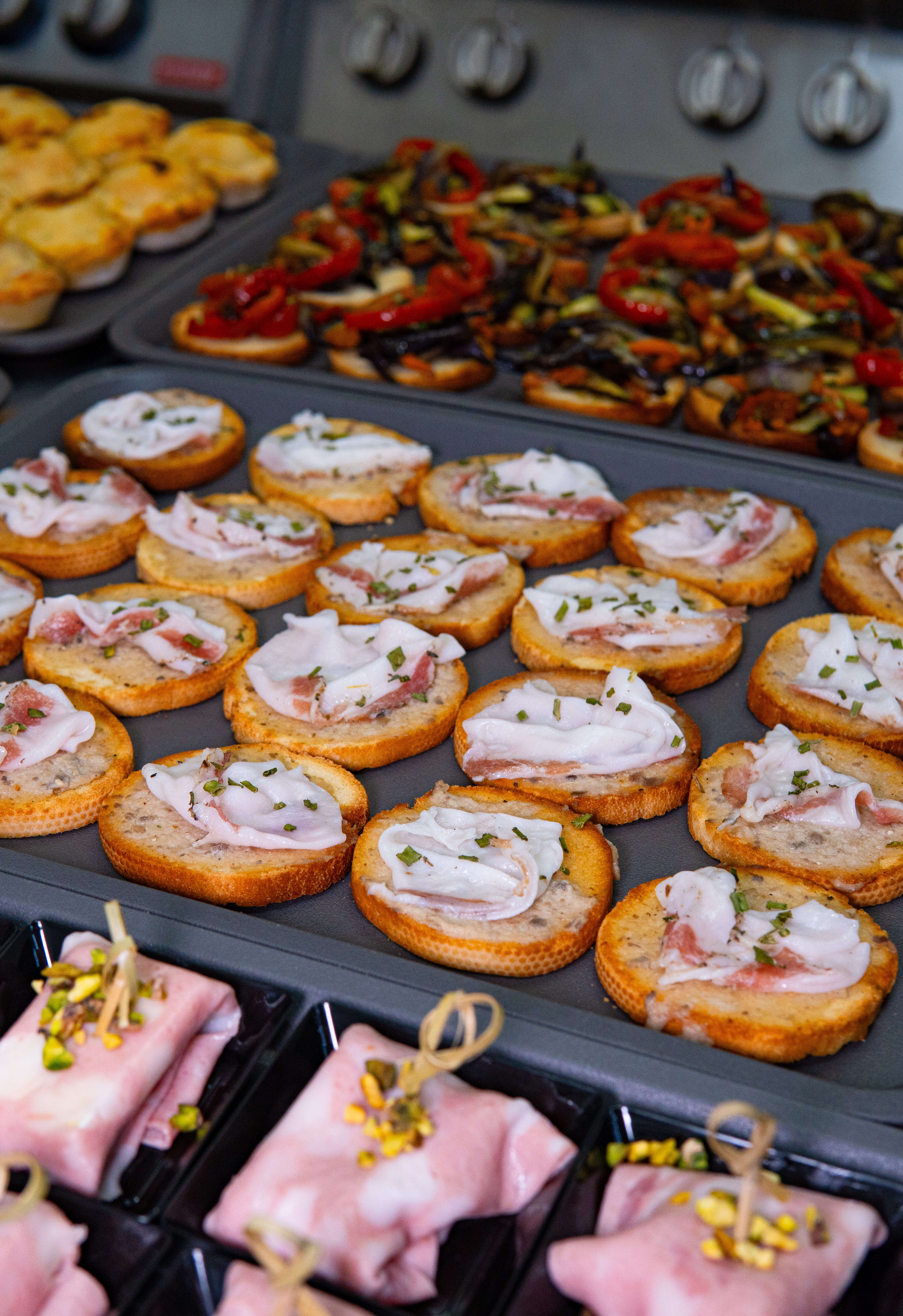 buffet assortito 03.BgSlwz Q