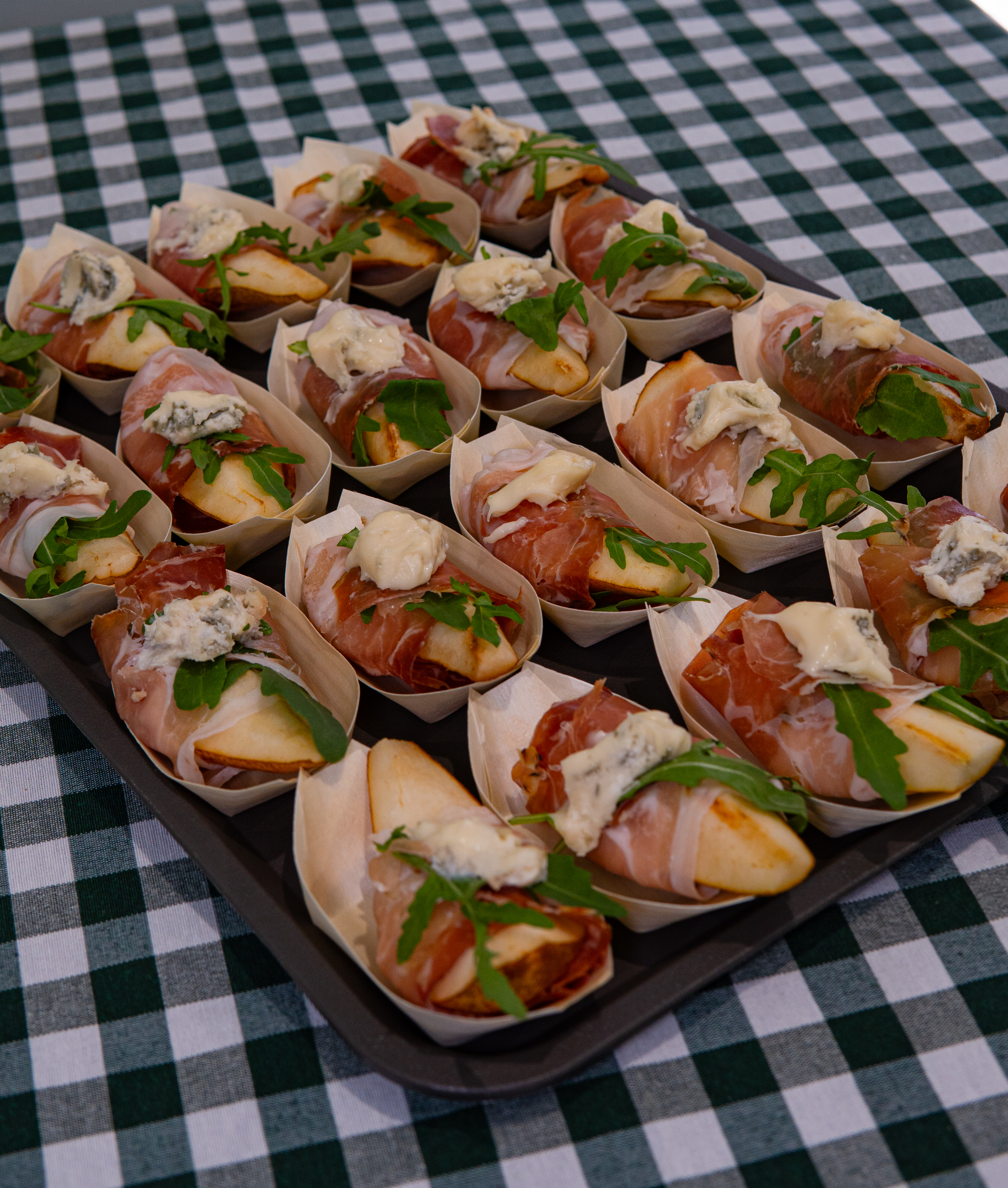 buffet assortito 14.BQbSZAY 