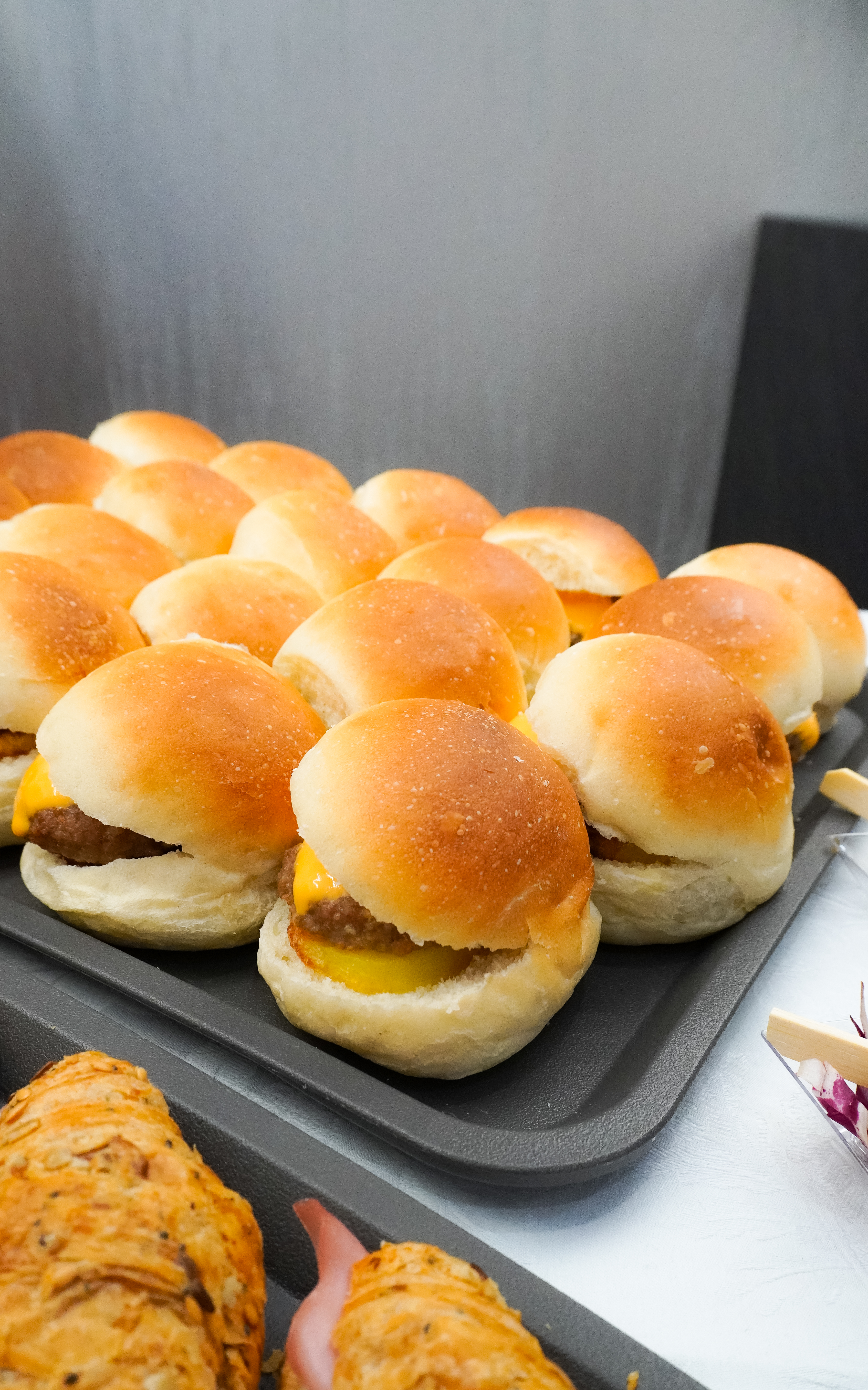 mini burger.CKxoJ59k
